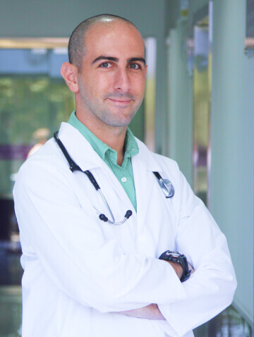 фото врача клиники